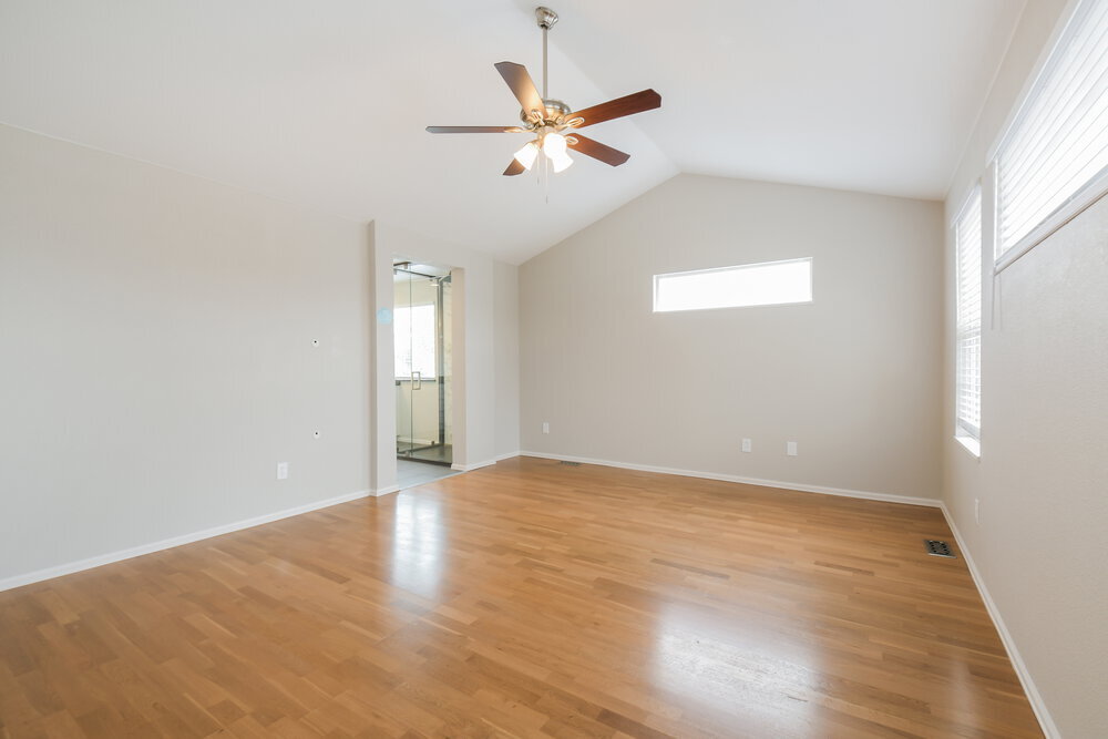 Building Photo - 5165 E 116th Pl