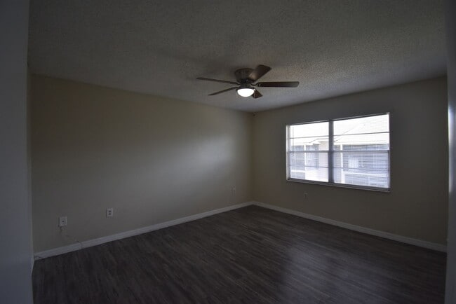 Building Photo - 2 Bed/2 Bath, 2nd Floor Condo at Marbeya C...