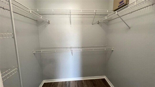 Building Photo - 485 Martigues Dr