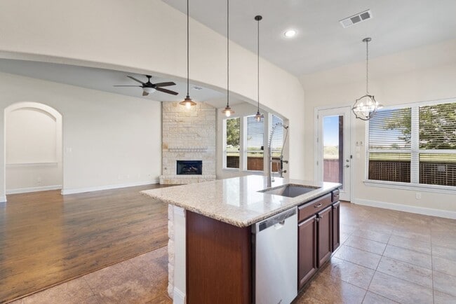Building Photo - 432 Clear Springs Holw, Buda, Texas 78610