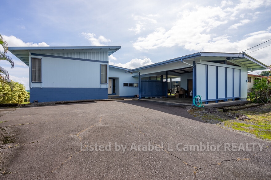 Building Photo - 129 Kapualani St