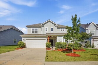 Building Photo - Stunning Home with Main-Level Bedroom, Gourmet Kitchen