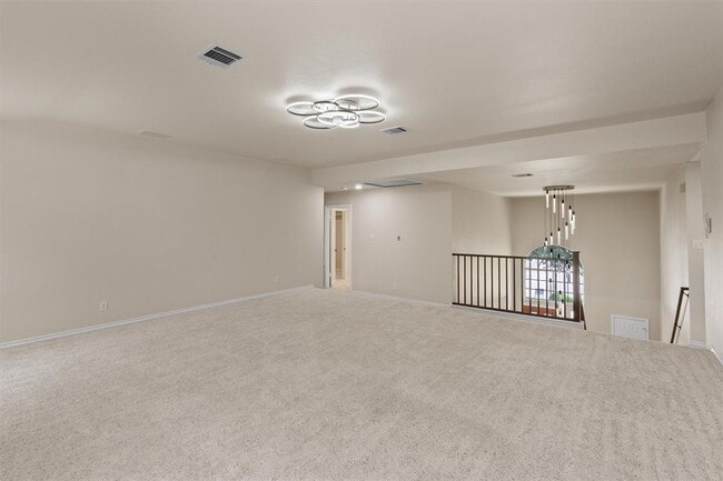 Building Photo - 201 Covala Dr