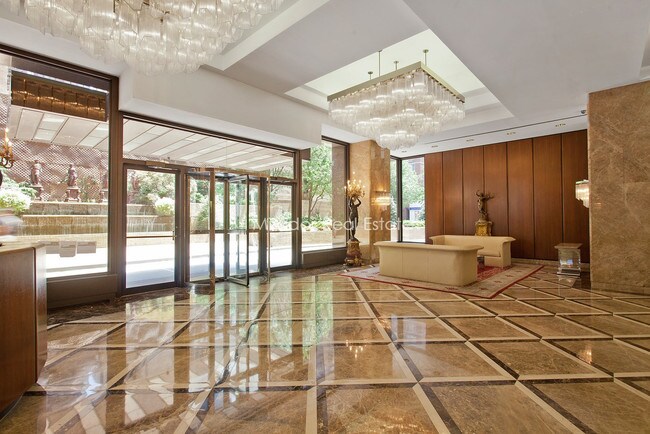 Floorplan - Tower 67