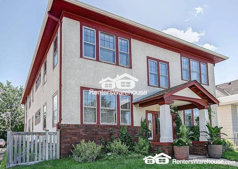 Primary Photo - 2821 Portland Ave