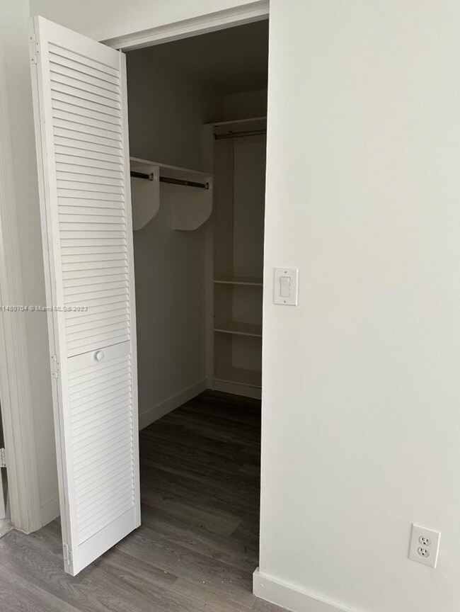 Building Photo - 10204 NW 52nd Ter