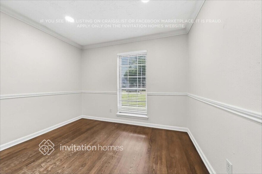 Building Photo - 10514 Wayward Wind Ln