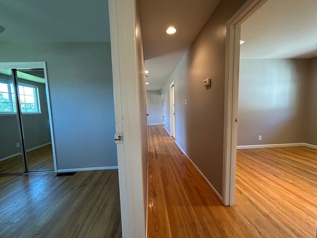Building Photo - Spacious Single-Story 4BR Home with Bonus ...