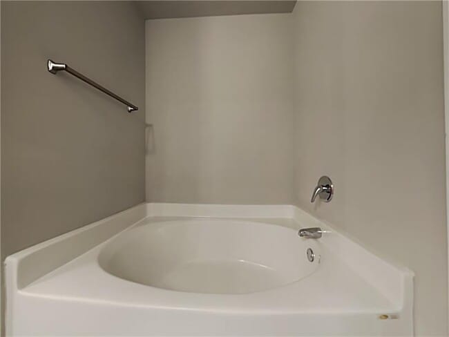 Building Photo - 45 Meadow Overlook Dr