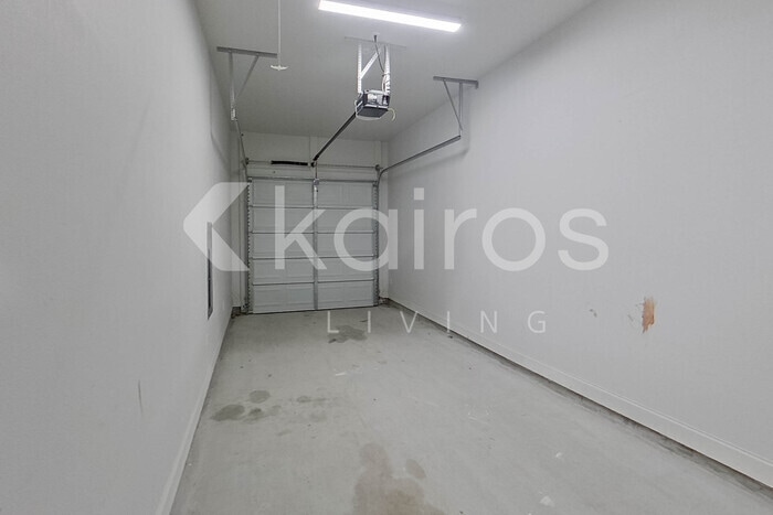 Building Photo - 4822 Mokki Ln