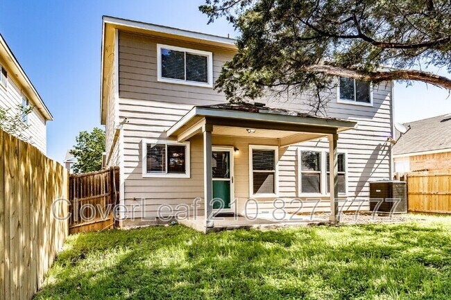 Building Photo - 5818 Sherbrooke Oak