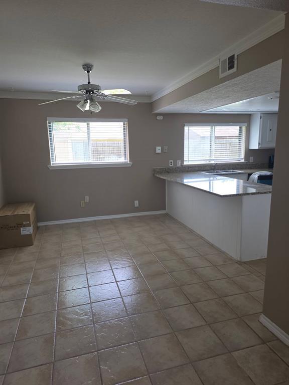 Building Photo - 16611 Quail Dale Dr