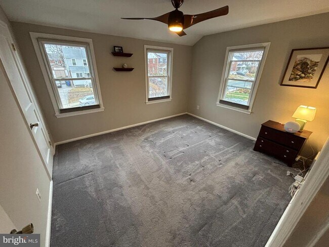 Building Photo - 2803 Albemarle Dr