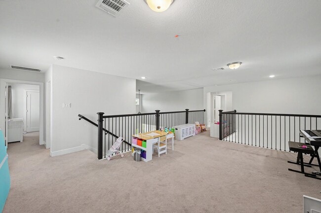 Building Photo - 155 Renodes Garden Ln