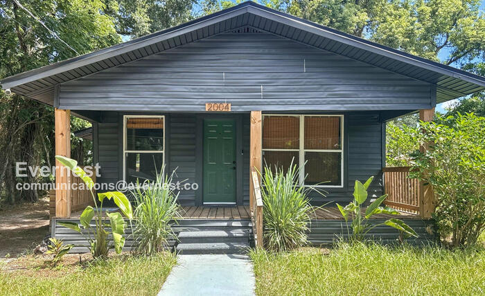 Building Photo - 2004 E Ellicott St