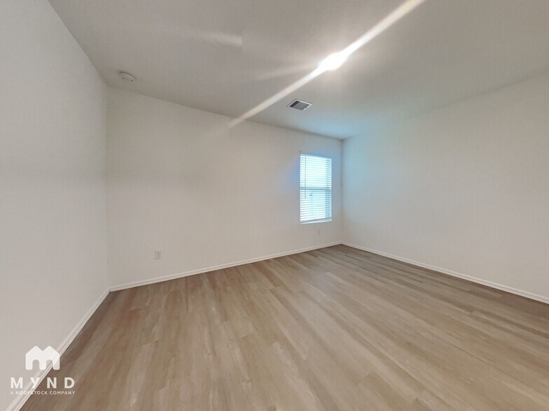 Building Photo - 26815 Wilderye Cv Ln