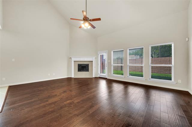 Building Photo - 926 Melshire Dr