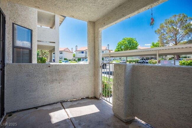 Building Photo - 2712 Beaver Creek Ct