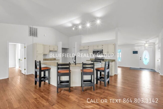 Building Photo - 141 Quail Haven Dr