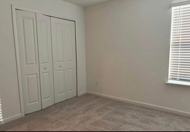 Building Photo - 272 Belfort Ct