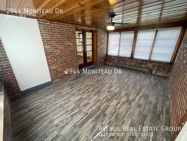 Building Photo - 2944 Moniteau Dr