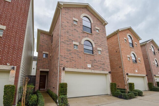Building Photo - 9821 Sandra Ann Ct