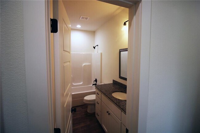 Building Photo - 851 Petit Jean St