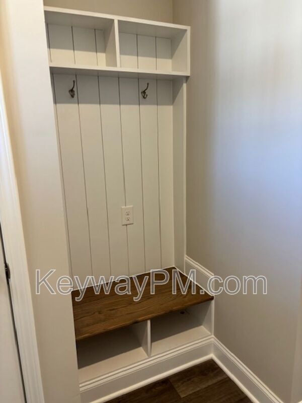 Building Photo - 2099 Denmark Ave SE