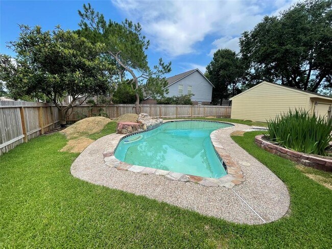 Building Photo - 14803 Silver Knight Ct