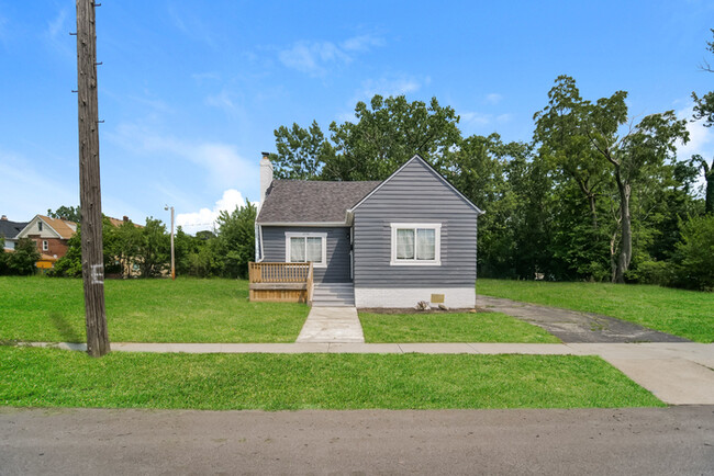 Building Photo - Cozy 3-Bedroom Home