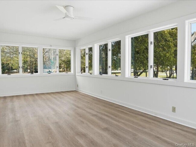 Building Photo - 12 Summit Blvd