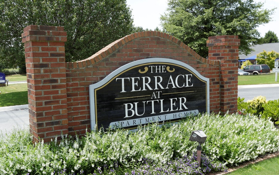 PARK ON GILDER CREEK 771 E Butler Rd Mauldin SC 29662 Apartment Finder