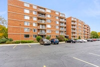 Building Photo - 2201 S Highland Ave