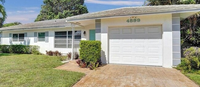 Primary Photo - 4899 NW 5th Ave