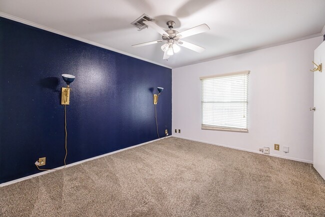 Building Photo - 11738 Greencanyon Dr