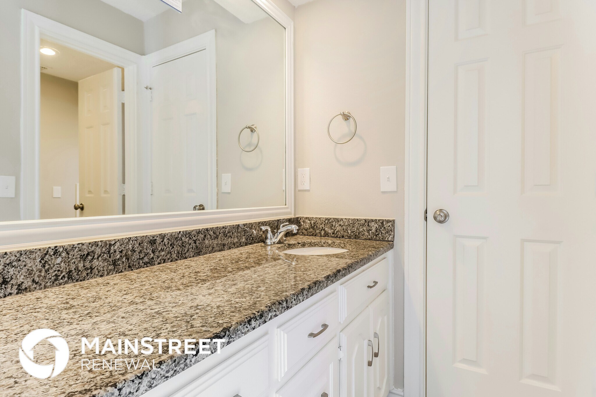 Building Photo - 2517 Dove Creek Ln