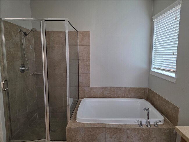 Building Photo - 19415 Bronte Springs Court