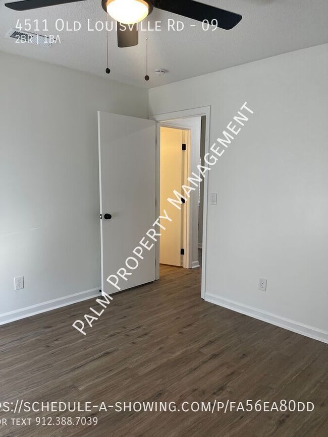 Building Photo - 2 Bedroom, 1 Bathroom Apartment for Rent!