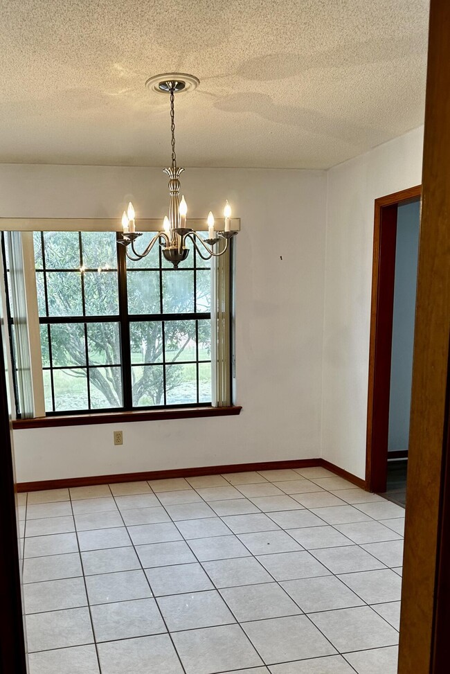 Building Photo - 109 Dominica Way