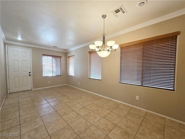 Building Photo - 5431 W Hasley Canyon Ave