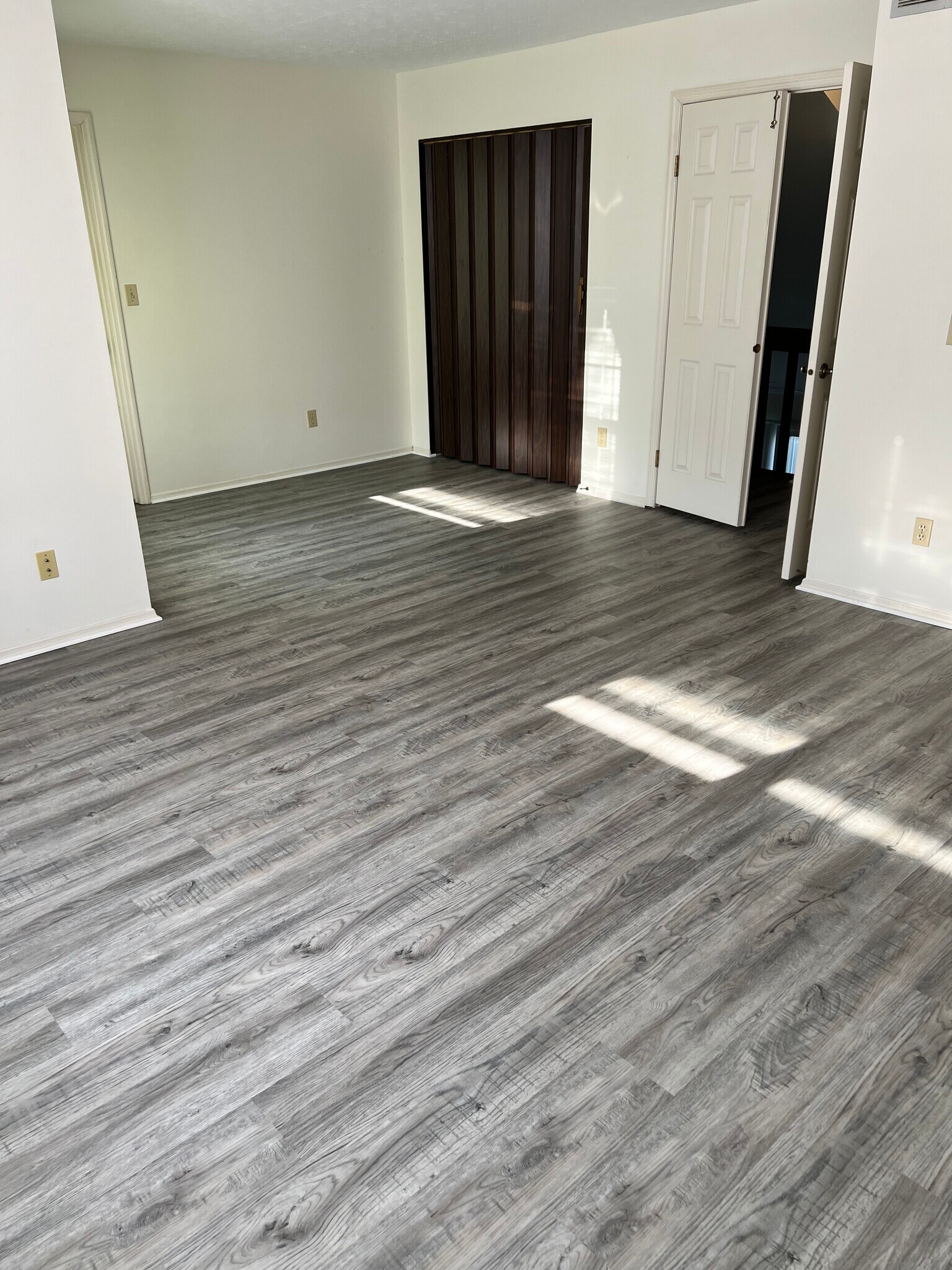 Building Photo - 2334 Raider Dr