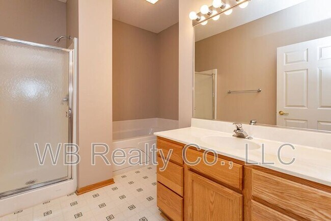 Building Photo - 7725 Wistful Vista Dr