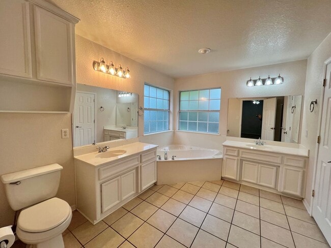 Building Photo - AVAILABLE NOW; APPLY AT OUR WEBSITE TODAY!!