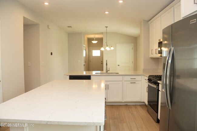 Building Photo - 13184 Holsinger Blvd