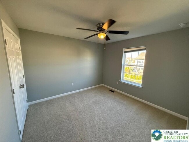 Building Photo - 4492 Cottonwood Dr