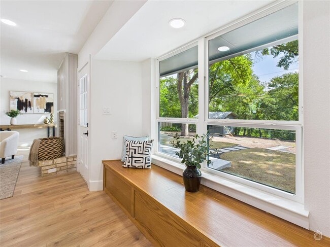 Building Photo - 7019 Creighton Ln