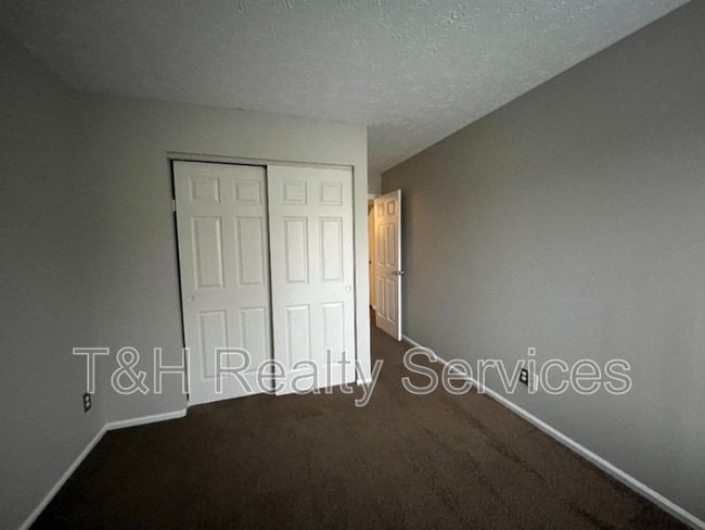 Building Photo - 2971 Horseshoe Bend Dr