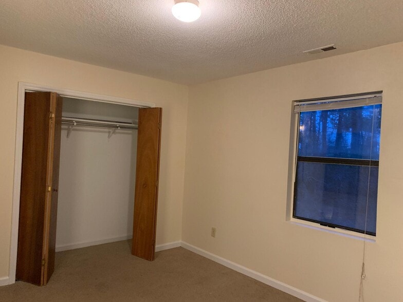 Bedroom 2 - 1417 Cherrycrest Dr