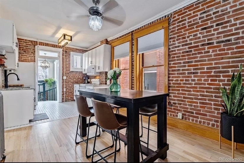 Building Photo - 2124 E 17th Ave