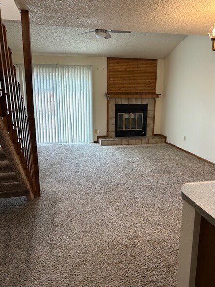 Building Photo - 403 Forest Edge Ln